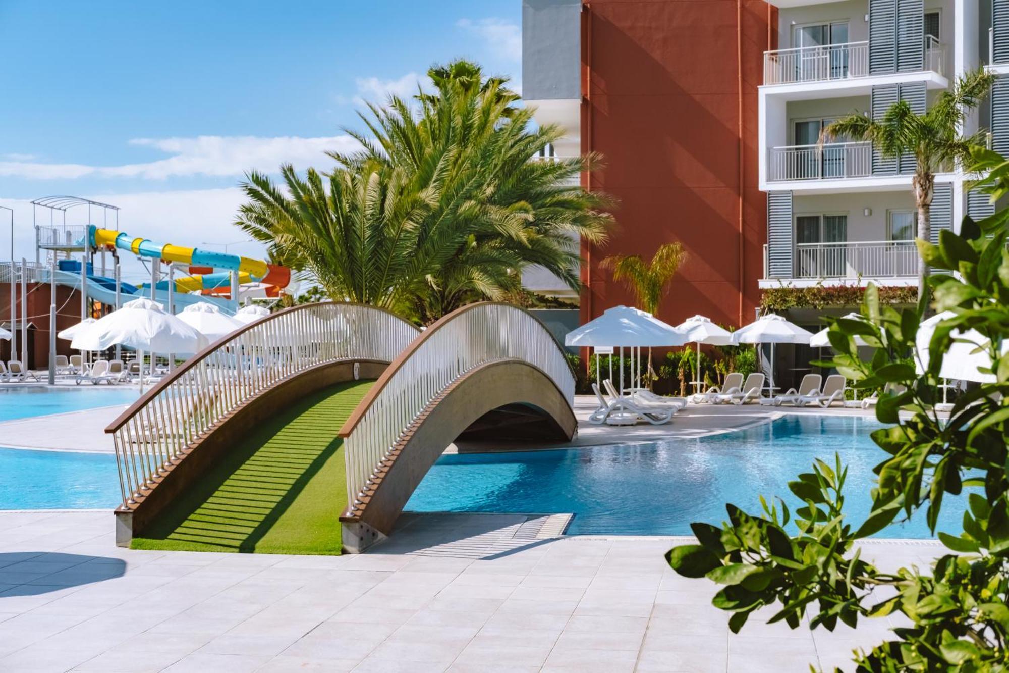 Barut Goia Side